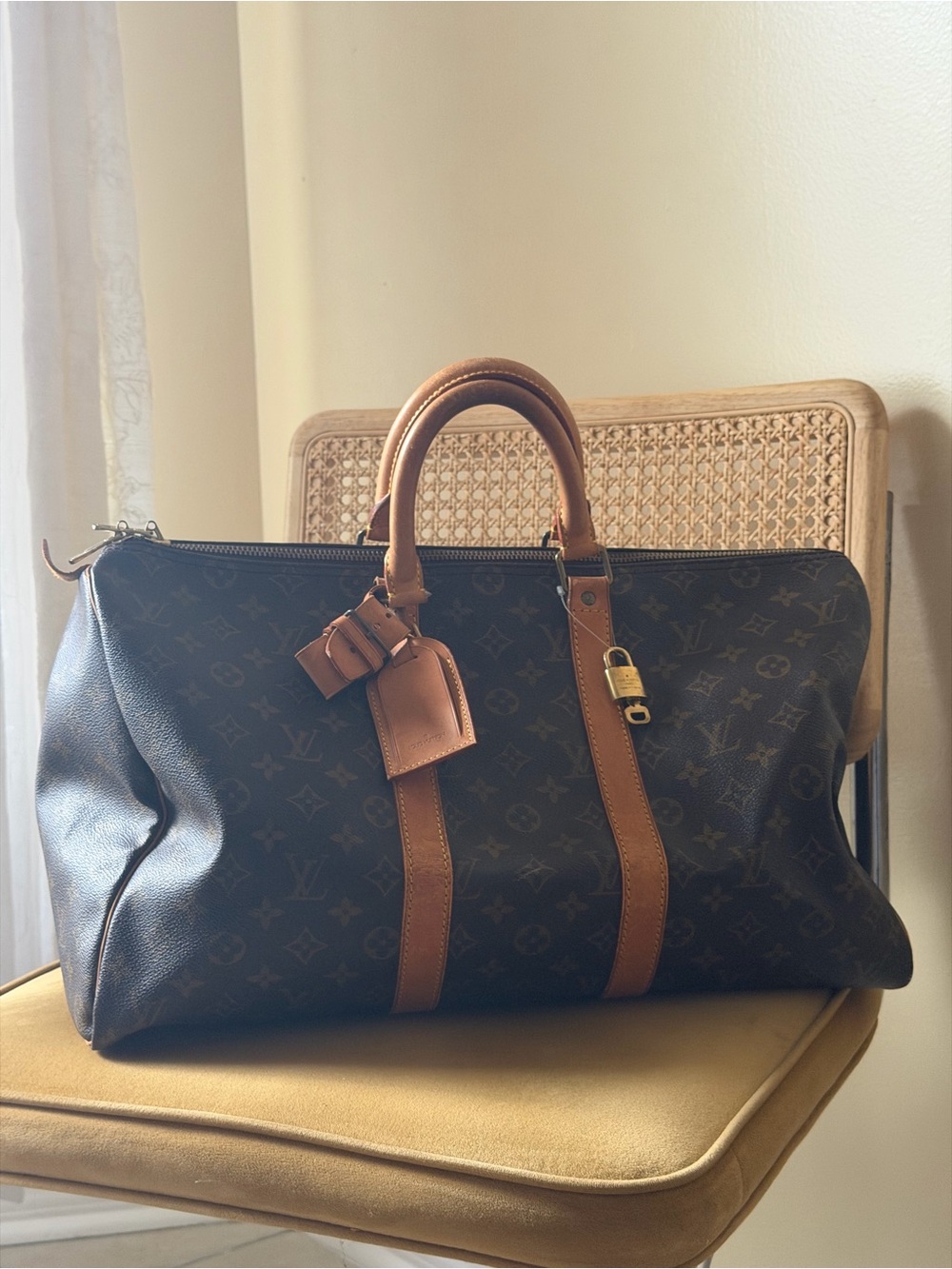 Authentic Louis Vuitton 45 monogram - Picture 7 of 9